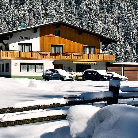 Alpenrose Appartements Burger Evelin Sankt Anton am Arlberg Buitenkant foto