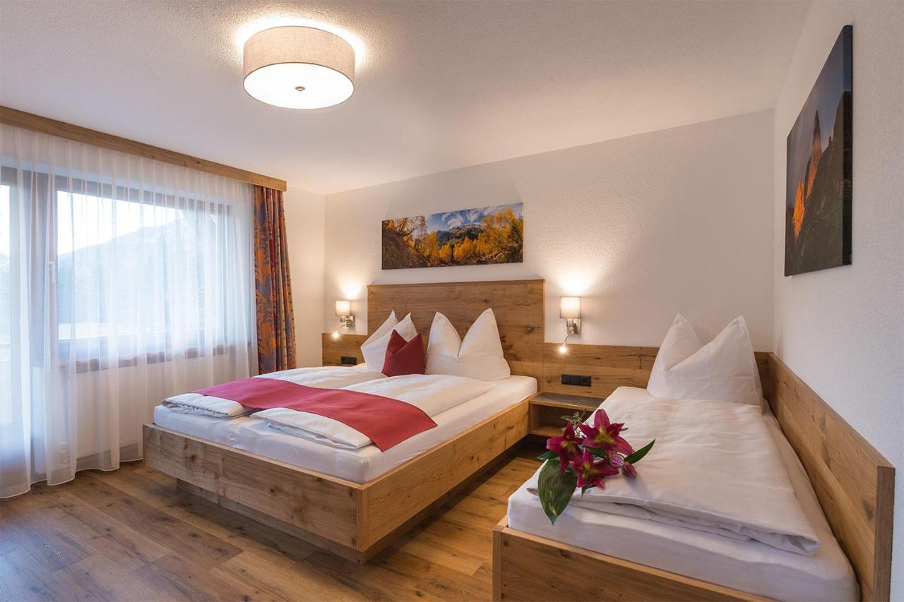 Alpenrose Appartements Burger Evelin Sankt Anton am Arlberg Buitenkant foto