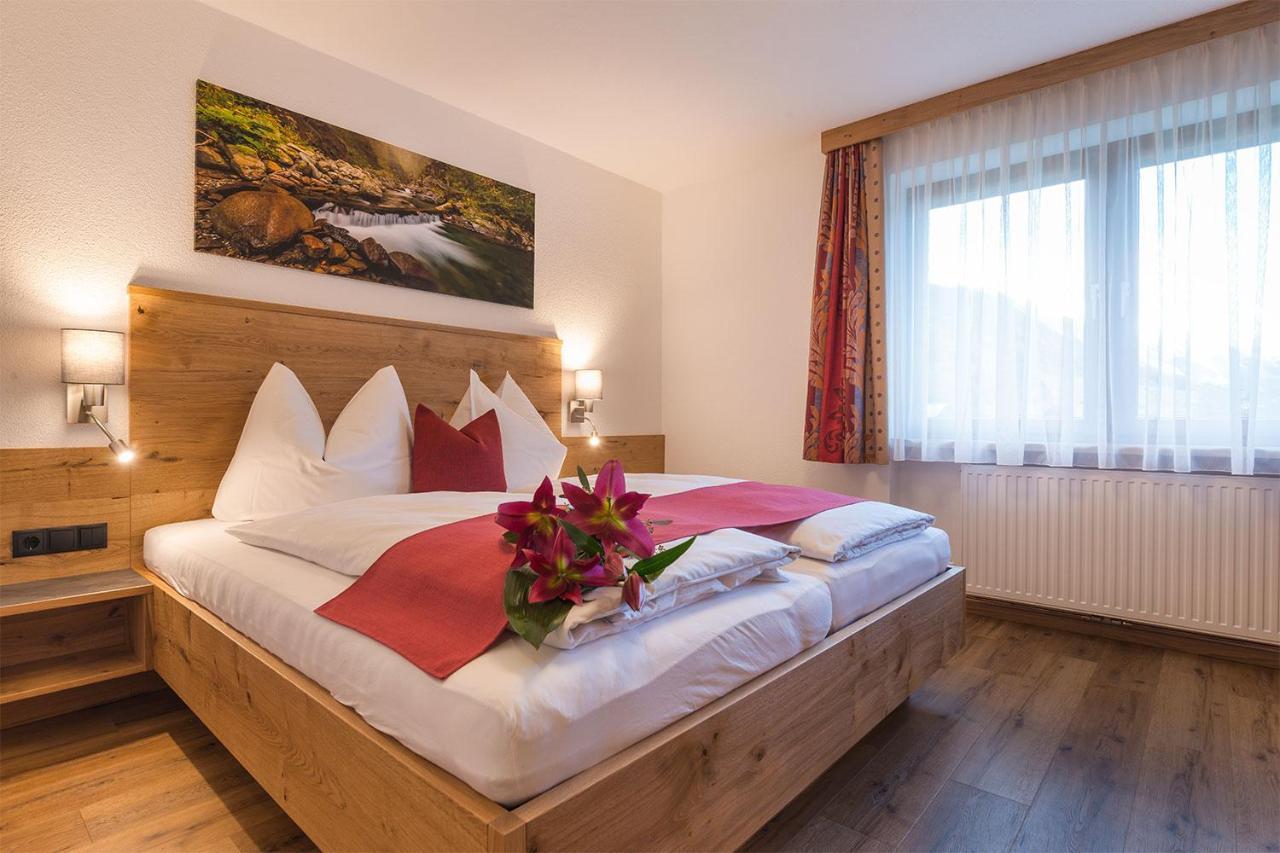 Alpenrose Appartements Burger Evelin Sankt Anton am Arlberg Buitenkant foto